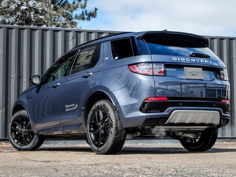 Used 2025 Land Rover Discovery Sport S image 2