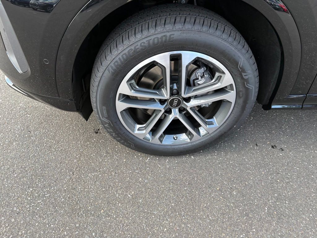 New 2026 Audi Q5 Premium AWD/4WD image 14