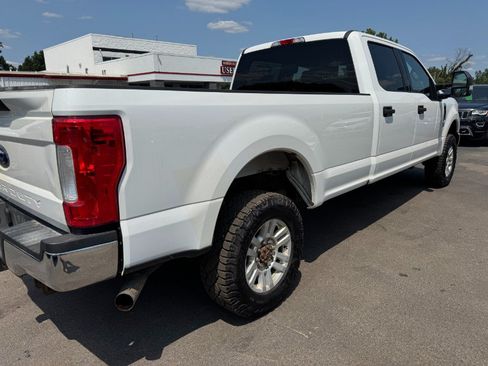 Used 2019 Ford F250 XLT AWD/4WD image 11