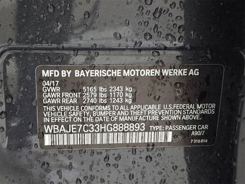 Used 2017 BMW 540i xDrive image 34