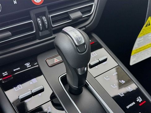 New 2026 Porsche Macan GTS AWD/4WD image 20