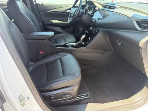 Used 2023 Buick Encore GX Essence w/ Experience Buick Package FWD image 30