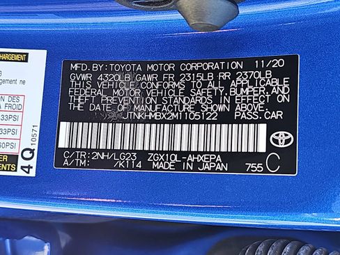 Used 2021 Toyota C-HR Limited image 38