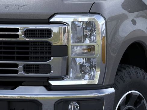 New 2026 Ford F250 XLT w/ Tremor Off-Road Package AWD/4WD image 19