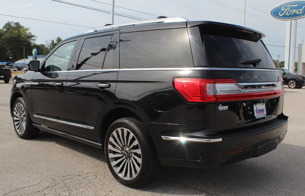 Used 2019 Lincoln Navigator Reserve w/ Cargo Package AWD/4WD image 9