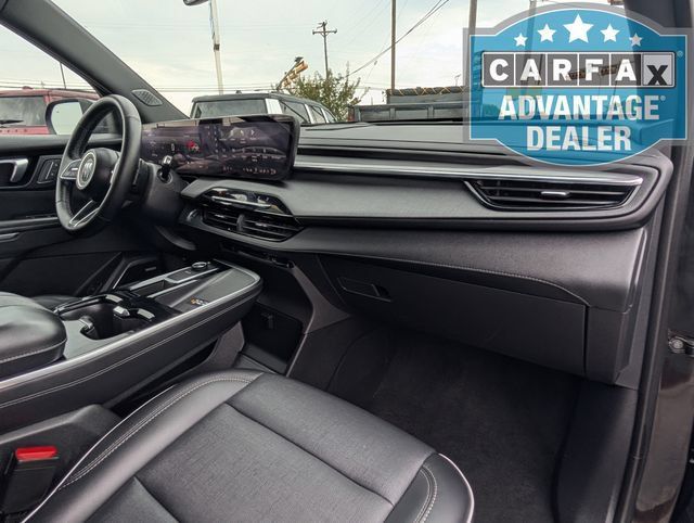 Certified 2025 Buick Enclave Preferred AWD/4WD image 27