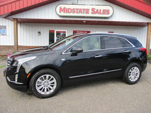 Used 2018 Cadillac XT5 FWD image 3