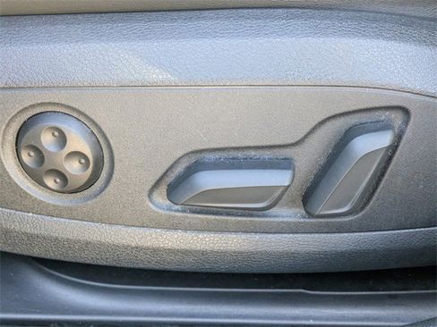 Used 2024 Audi A4 2.0T Premium Plus image 17