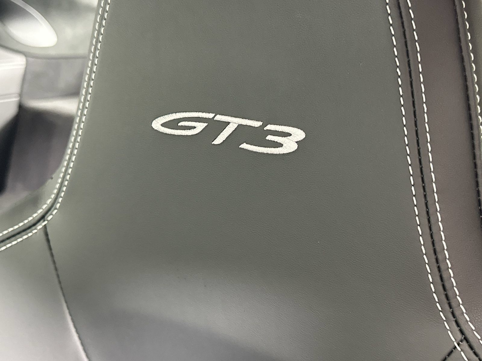 Used 2024 Porsche 911 GT3 RWD image 35