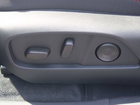 New 2027 Chevrolet Equinox RS w/ Convenience Package III AWD/4WD image 24