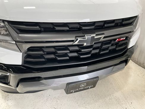 Used 2022 Chevrolet Colorado Z71 AWD/4WD image 26