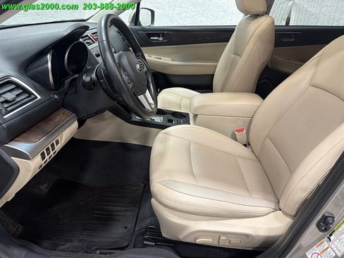 Used 2015 Subaru Outback 2.5i Limited AWD/4WD image 23