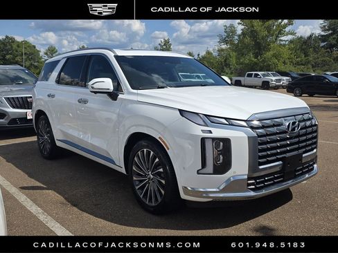 Used 2024 Hyundai Palisade Calligraphy AWD/4WD image 3