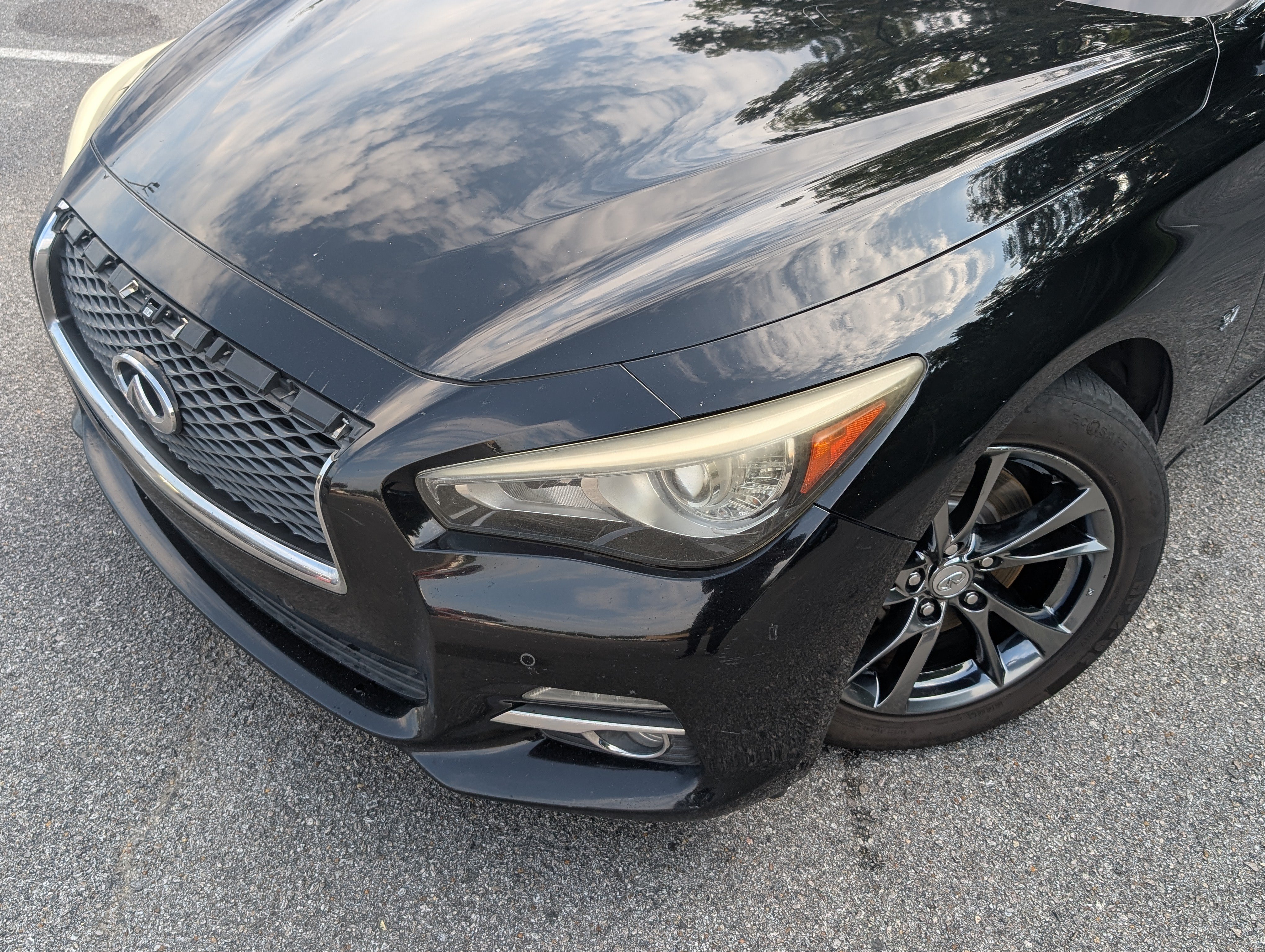 Used 2015 INFINITI Q50 Premium w/ Deluxe Touring Package RWD image 13