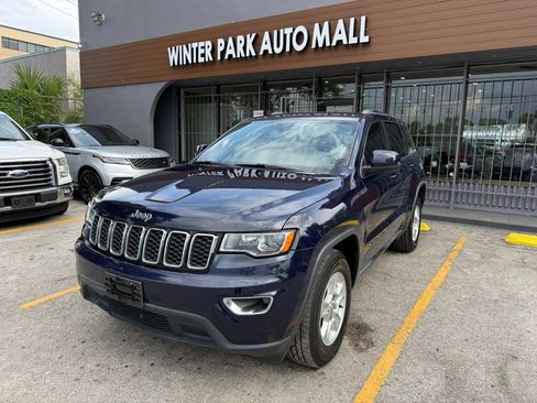 Used 2017 Jeep Grand Cherokee Laredo w/ Quick Order Package 2BE RWD image 1