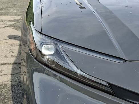Used 2025 Toyota Camry LE AWD/4WD image 28