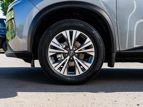 Used 2022 Nissan Rogue SV w/ SV Premium Package AWD/4WD image 7