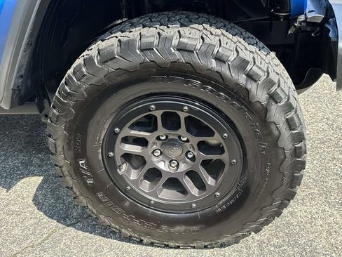 Used 2023 Jeep Wrangler Unlimited Sport AWD/4WD image 6