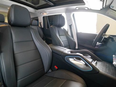 New 2026 Mercedes-Benz GLS 450 4MATIC image 13