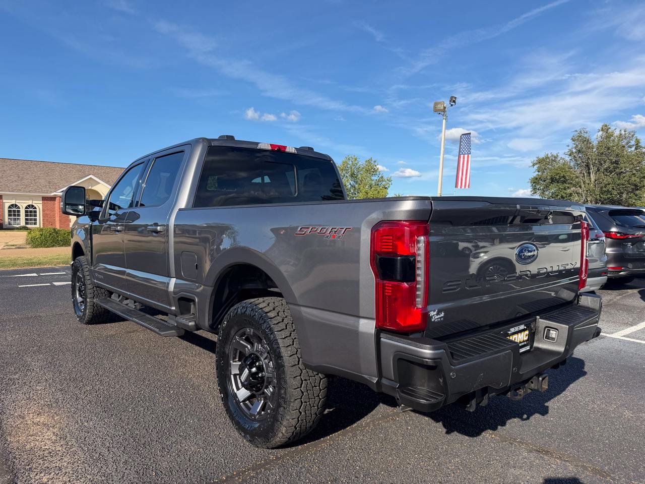 Used 2024 Ford F250 Lariat w/ Lariat Ultimate Package AWD/4WD image 2