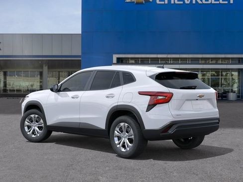 New 2026 Chevrolet Trax LS w/ Driver Confidence Package FWD image 3