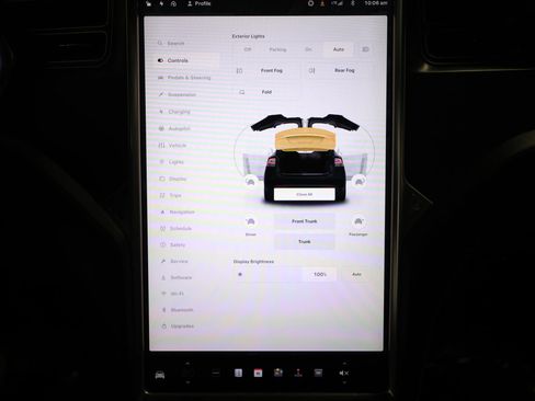 Used 2018 Tesla Model X 75D image 57