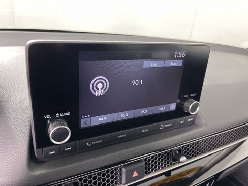 Certified 2024 Honda Civic EX image 28