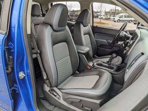 Used 2019 Chevrolet Colorado Z71 image 45