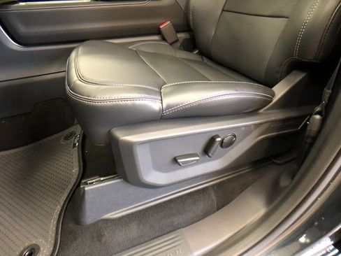 New 2026 Ford Expedition Platinum AWD/4WD image 11