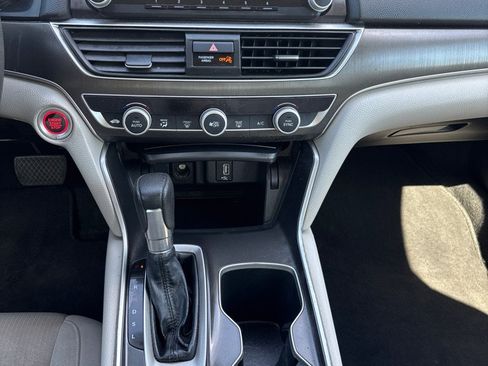Used 2018 Honda Accord LX image 14