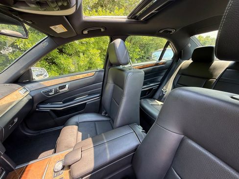 Used 2015 Mercedes-Benz E 350 4MATIC Sedan w/ Premium 1 Package image 36