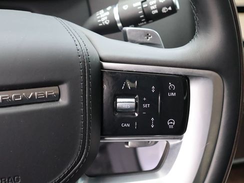 Certified 2025 Land Rover Range Rover Autobiography AWD/4WD image 34