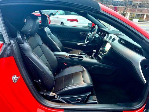 Used 2016 Ford Mustang GT Premium w/ Equipment Group 401A image 33