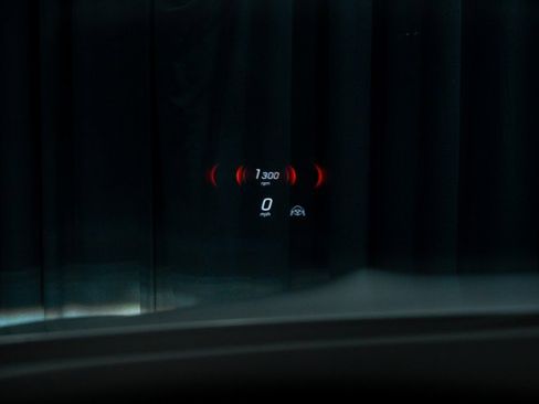 New 2026 Mercedes-Benz GLS 580 4MATIC image 19