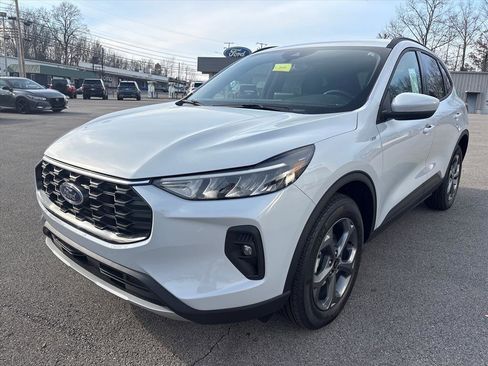 New 2026 Ford Escape ST-Line Select w/ Equipment Group 401A image 4