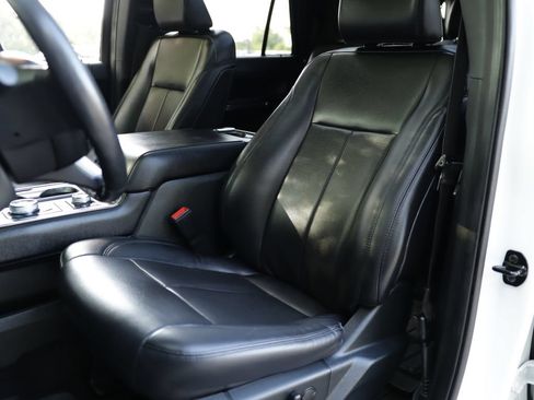 Used 2021 Ford Expedition Max XLT AWD/4WD image 25