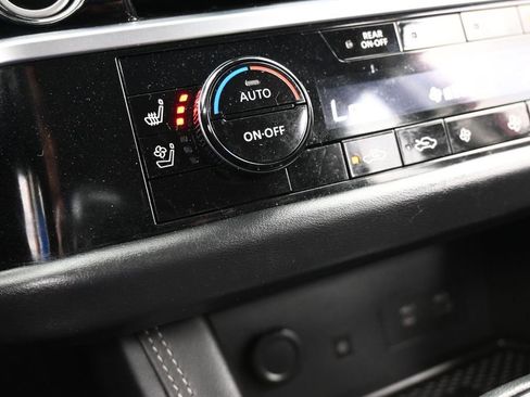 Used 2022 Nissan Pathfinder Platinum w/ Cargo Package FWD image 31