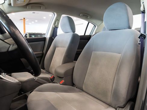 Used 2009 Nissan Sentra 2.0 S FE+ w/ Convenience Plus Pkg FWD image 15