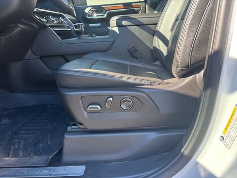 Used 2024 GMC Sierra 1500 Denali w/ Denali Reserve Package image 14