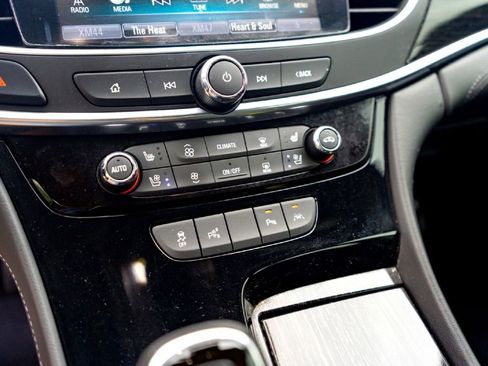 Used 2019 Buick LaCrosse Premium w/ Driver Confidence Package II FWD image 15
