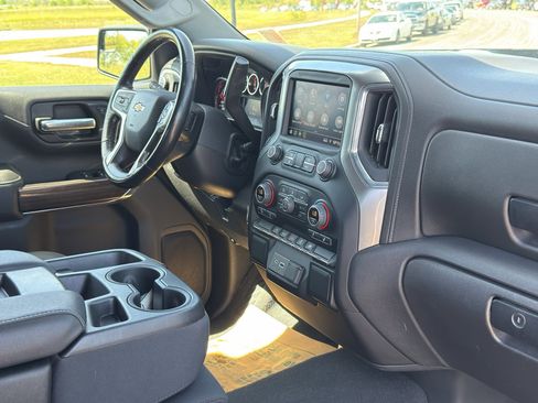 Used 2022 Chevrolet Silverado 1500 LT AWD/4WD image 27