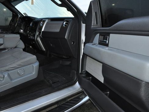 Used 2014 Ford F150 XLT w/ Equipment Group 302A Luxury image 17