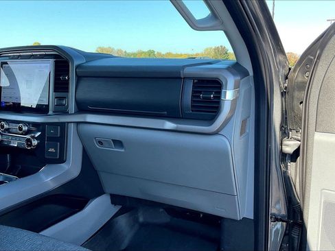 Certified 2024 Ford F150 XLT w/ Mobile Office Package image 15