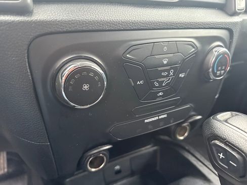 Used 2020 Ford Ranger XL w/ Equipment Group 101A Mid image 37