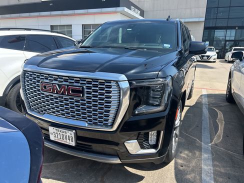 Used 2021 GMC Yukon Denali w/ Denali Premium Package AWD/4WD image 15