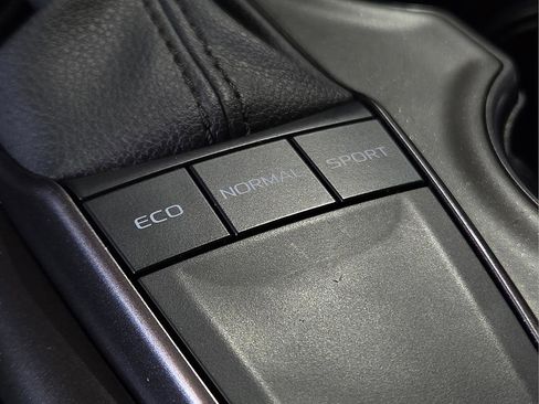 Certified 2023 Toyota Camry SE image 22