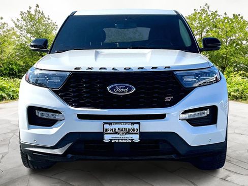 Used 2022 Ford Explorer ST w/ Equipment Group 401A image 3