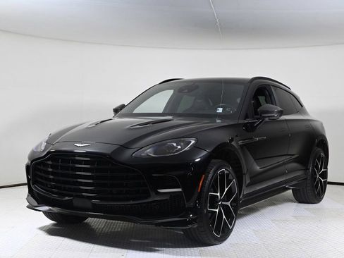 Used 2023 Aston Martin DBX 707 image 14