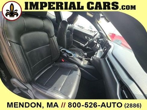 Used 2026 Ford Mustang Premium RWD image 9