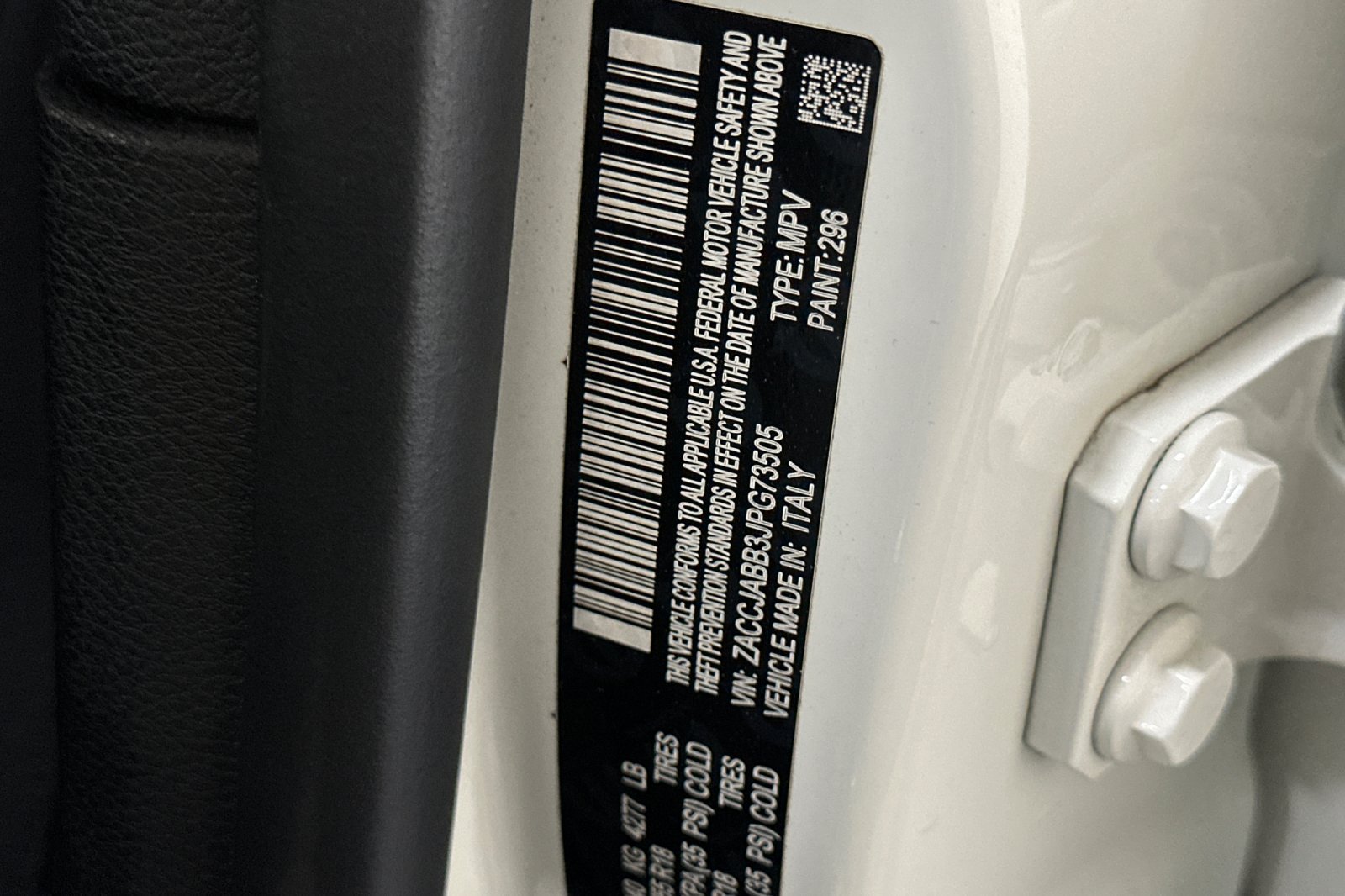 Used 2018 Jeep Renegade Latitude FWD image 52